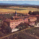 Vue aérienne de Notre Dames des Dombes dans la Dombes